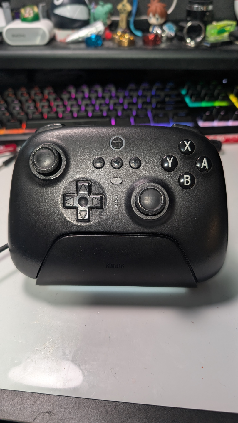 8BitDo Ultimate Bluetooth Controller with Charging Dock - Black