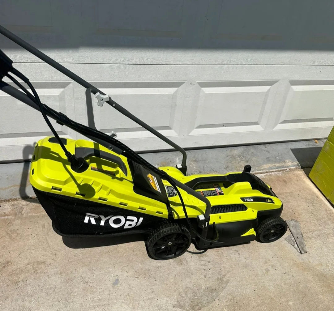 Ryobi 13 inch Corded Lawn Mower image indicator(2)