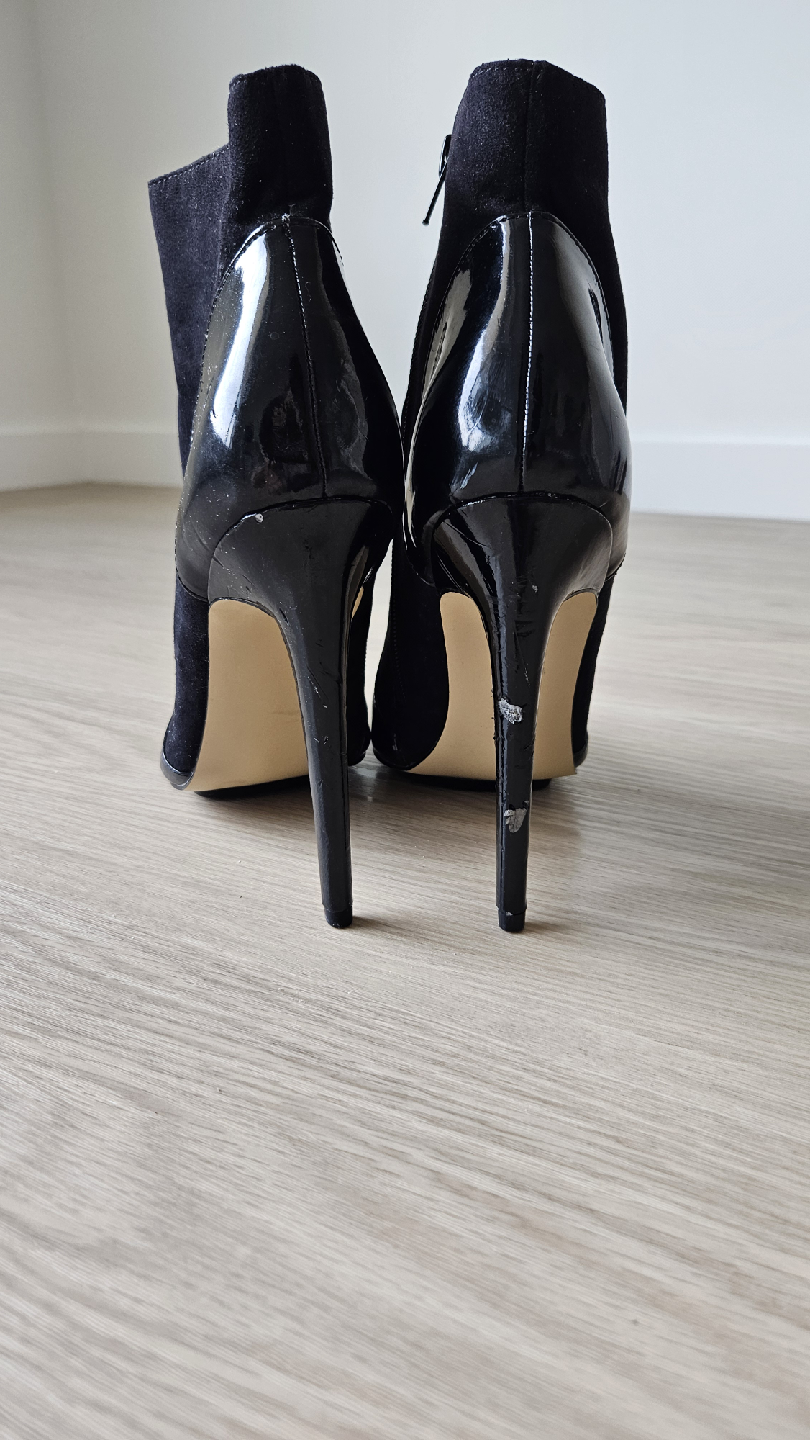 Black Ankle Boots - photo 3