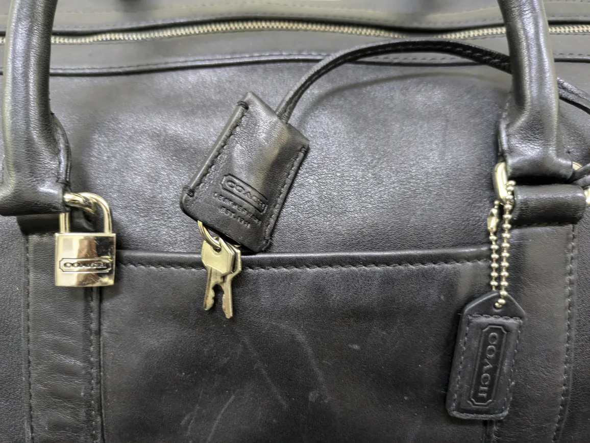 Authentic Black leather Coach weekender duffel bag & backpack image indicator(9)