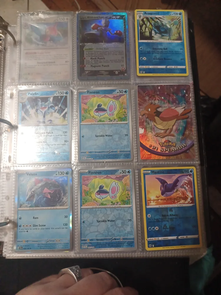 Pokemon Trading Cards Binder image indicator(3)