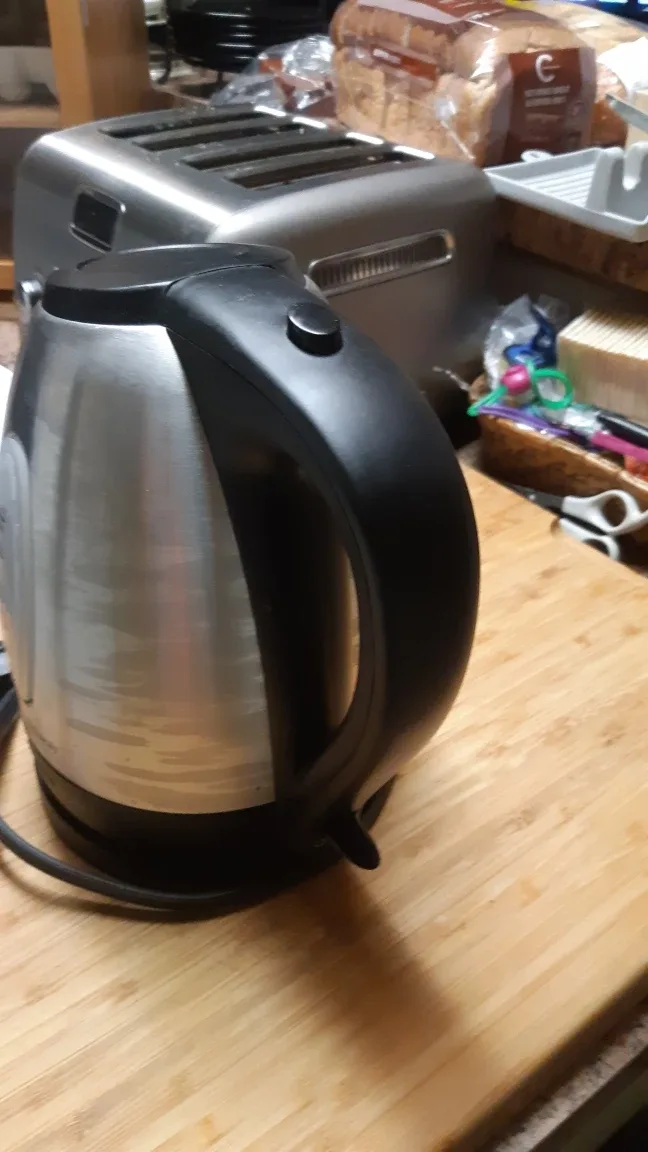 Hamilton Beach Electric Kettle image indicator(2)