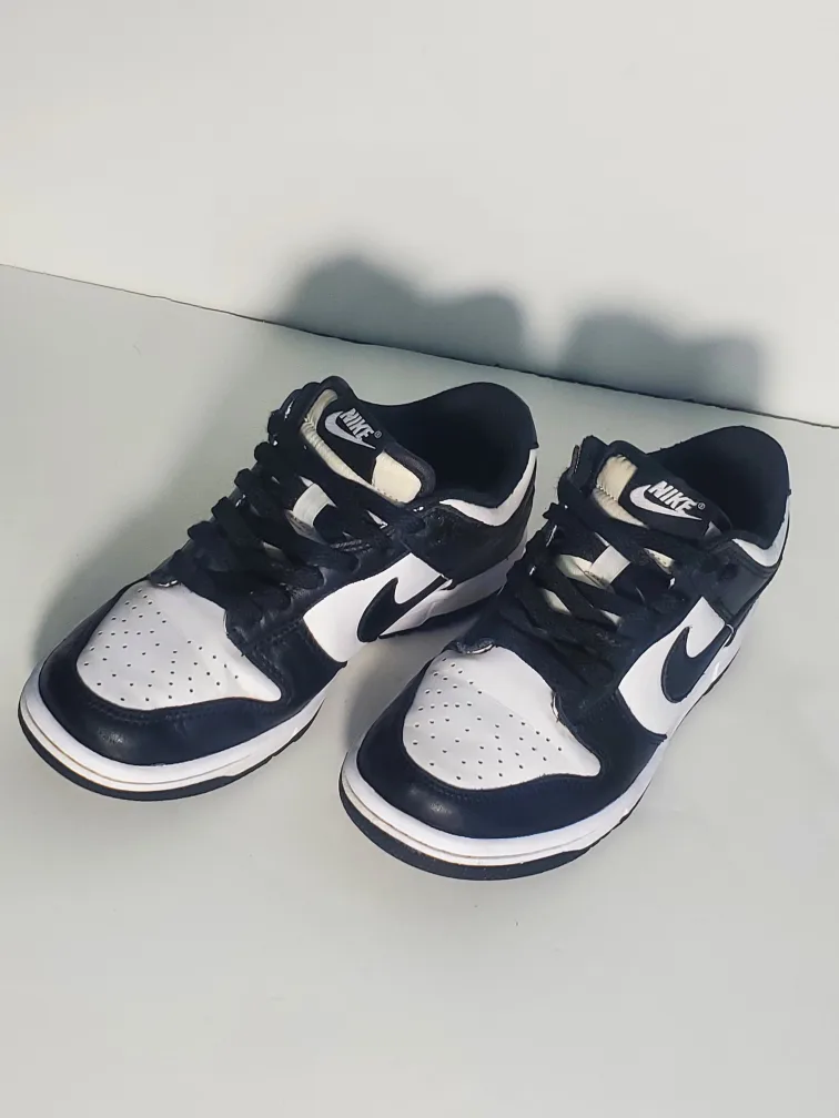 Nike Dunk Low Retro White Black Panda GS CW1590-100 Size 4.5Y image indicator(10)