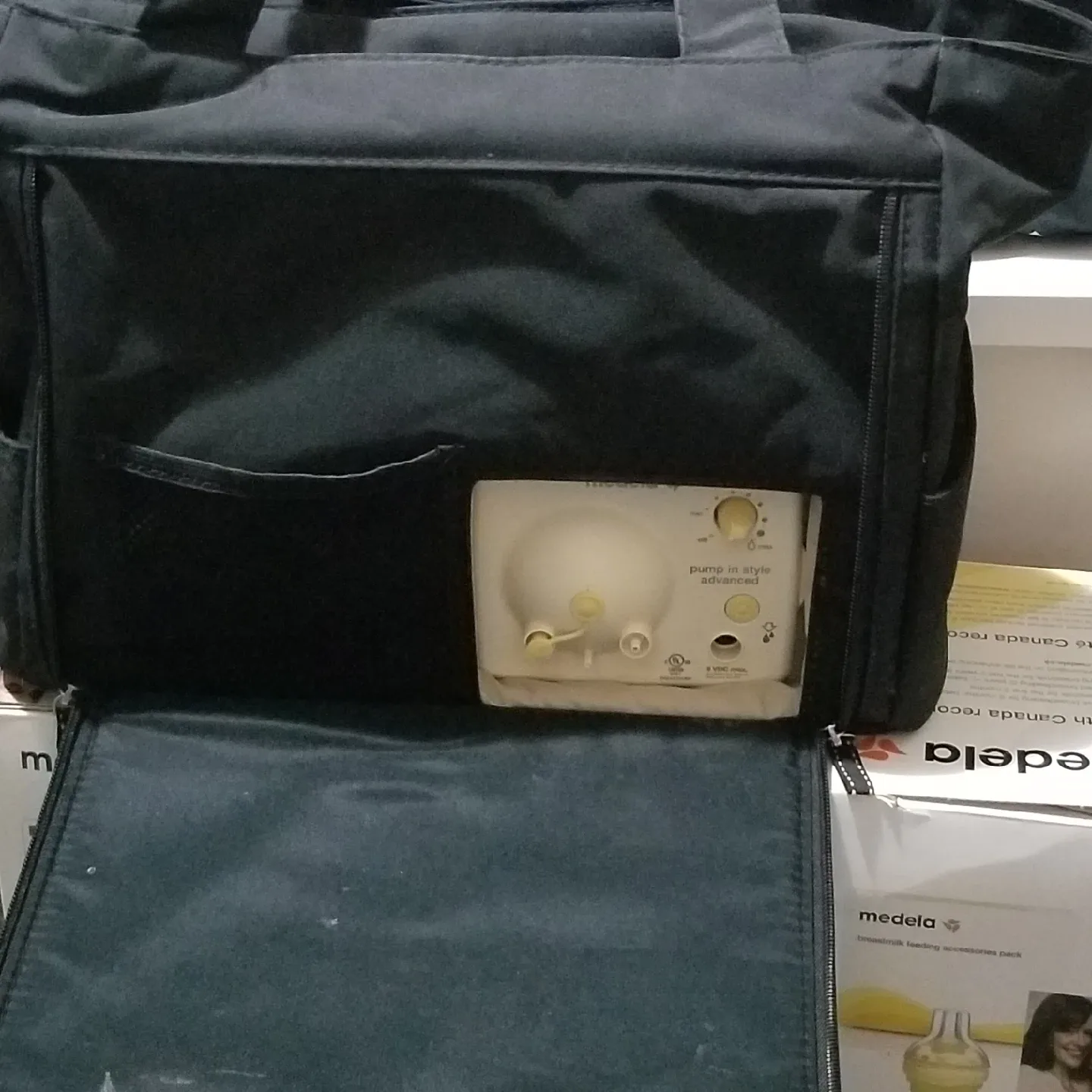 Medela Pump in Style Advanced Breast Pump thumbnail