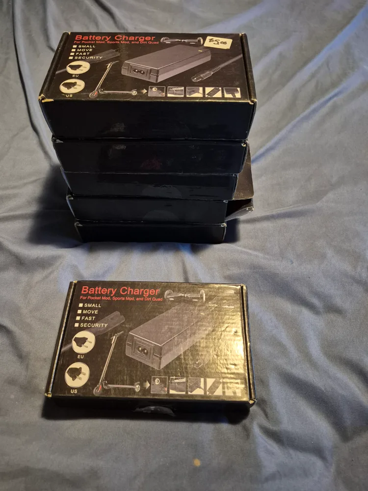 Battery Charger for Pocket/Sports Mod, Dirt Quad - New thumbnail