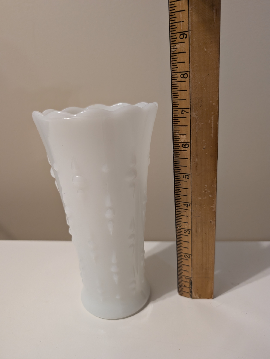 Vintage Milk Glass Vase, 8 inches tall - photo 4