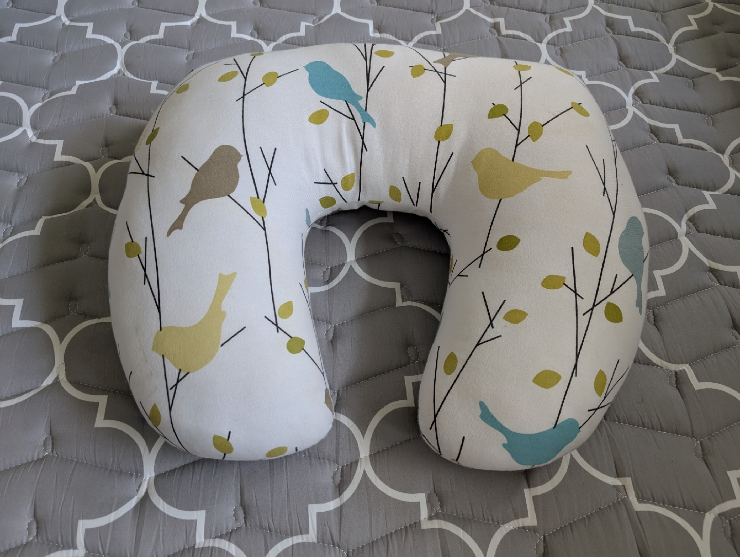 Boppy Pillow - Bird Print