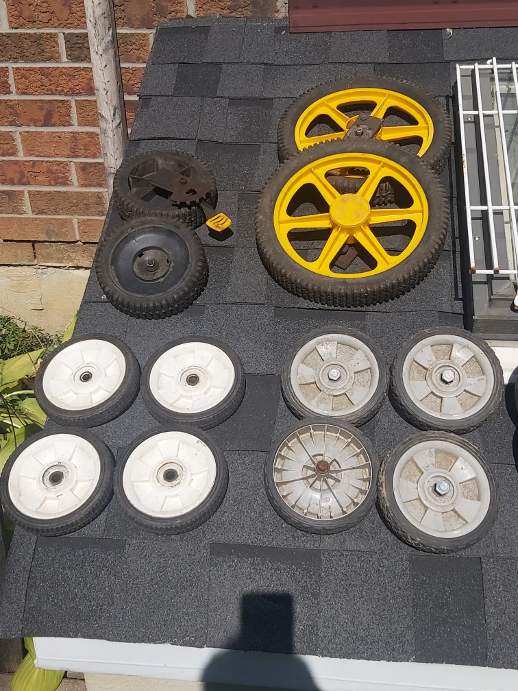 Used Wheels - Assorted Sizes and Types image indicator(9)