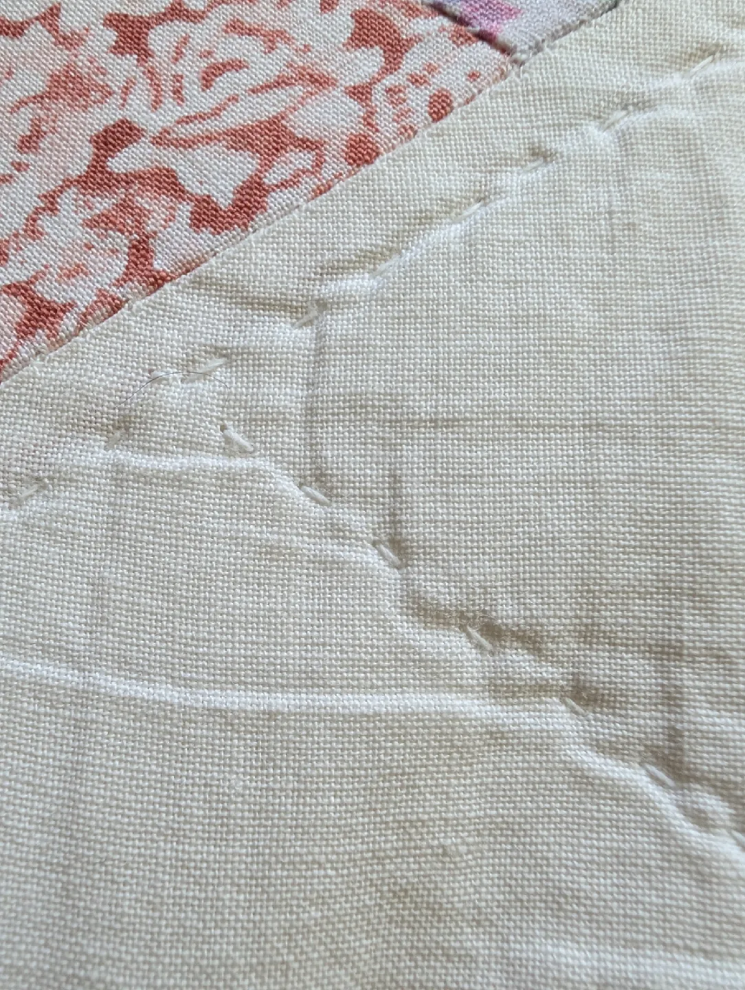 Antique Hand Stitched Patchwork Quilt ~  'Grandmas Fan' Design. image indicator(7)