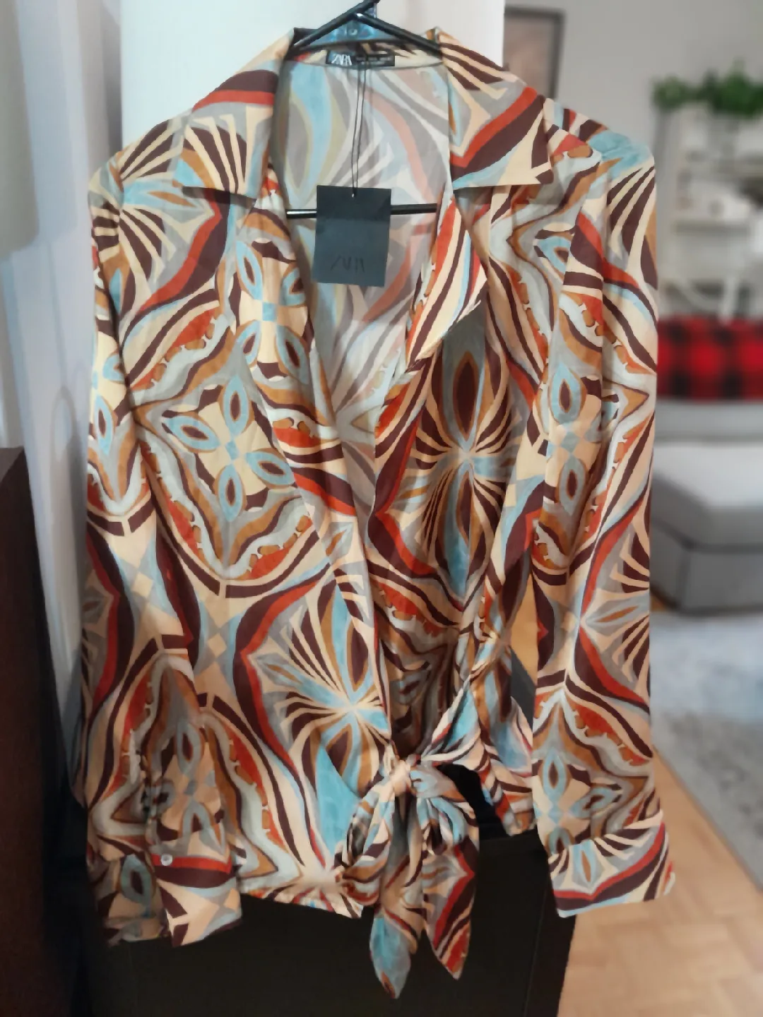 Zara Patterned Tie-Front Blouse - Size S🥕 thumbnail