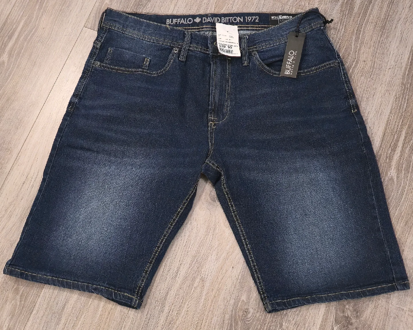 women's Buffalo David Bitton Denim SHORTS(BNIB)(size 34) thumbnail