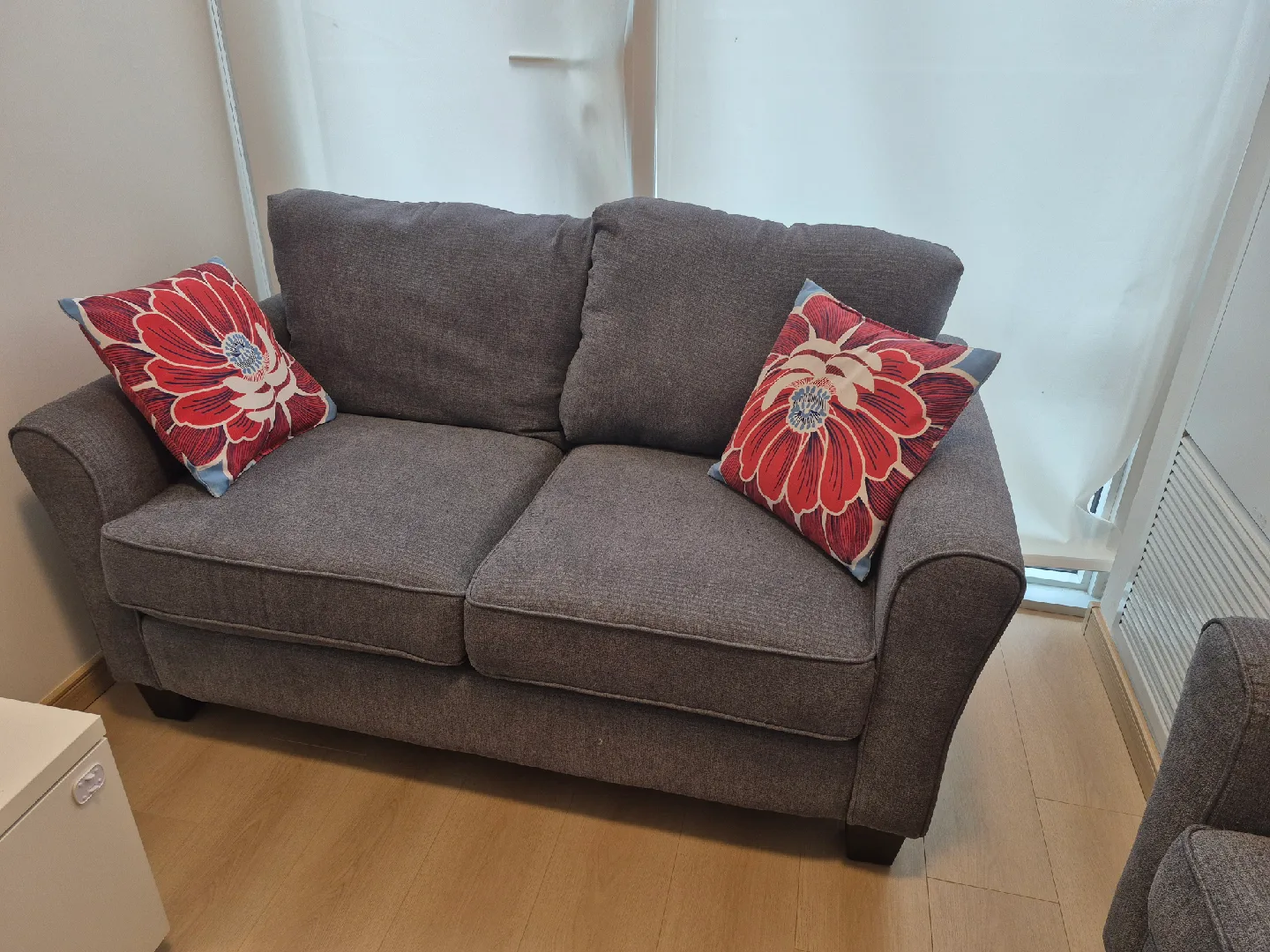 Living Room Set: Sofas, Table, TV Stand thumbnail