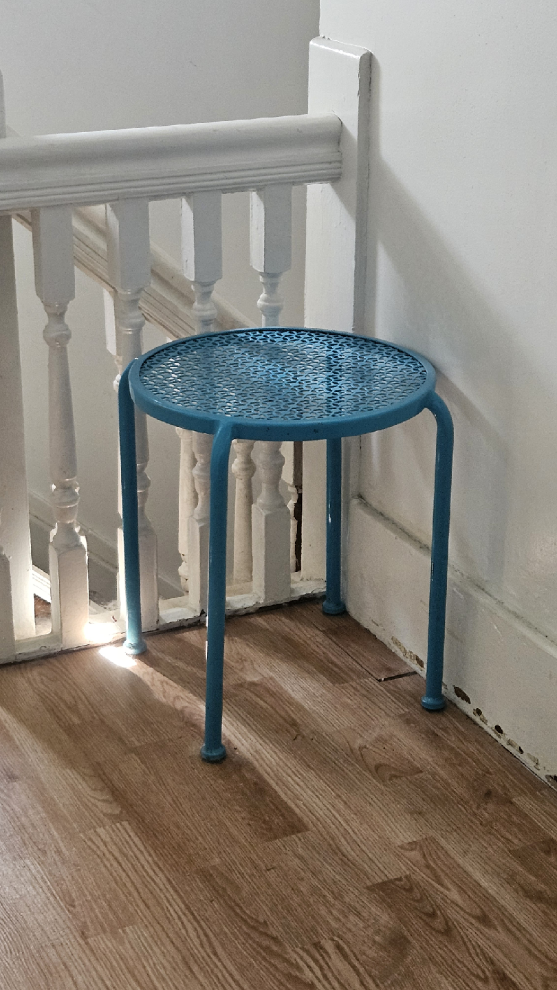 Turquoise Metal Side Table - photo 3