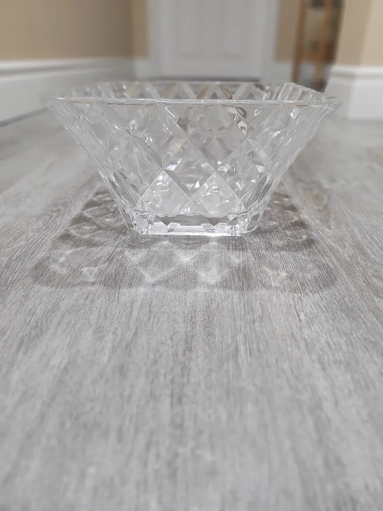 Crystal Glass Bowl thumbnail