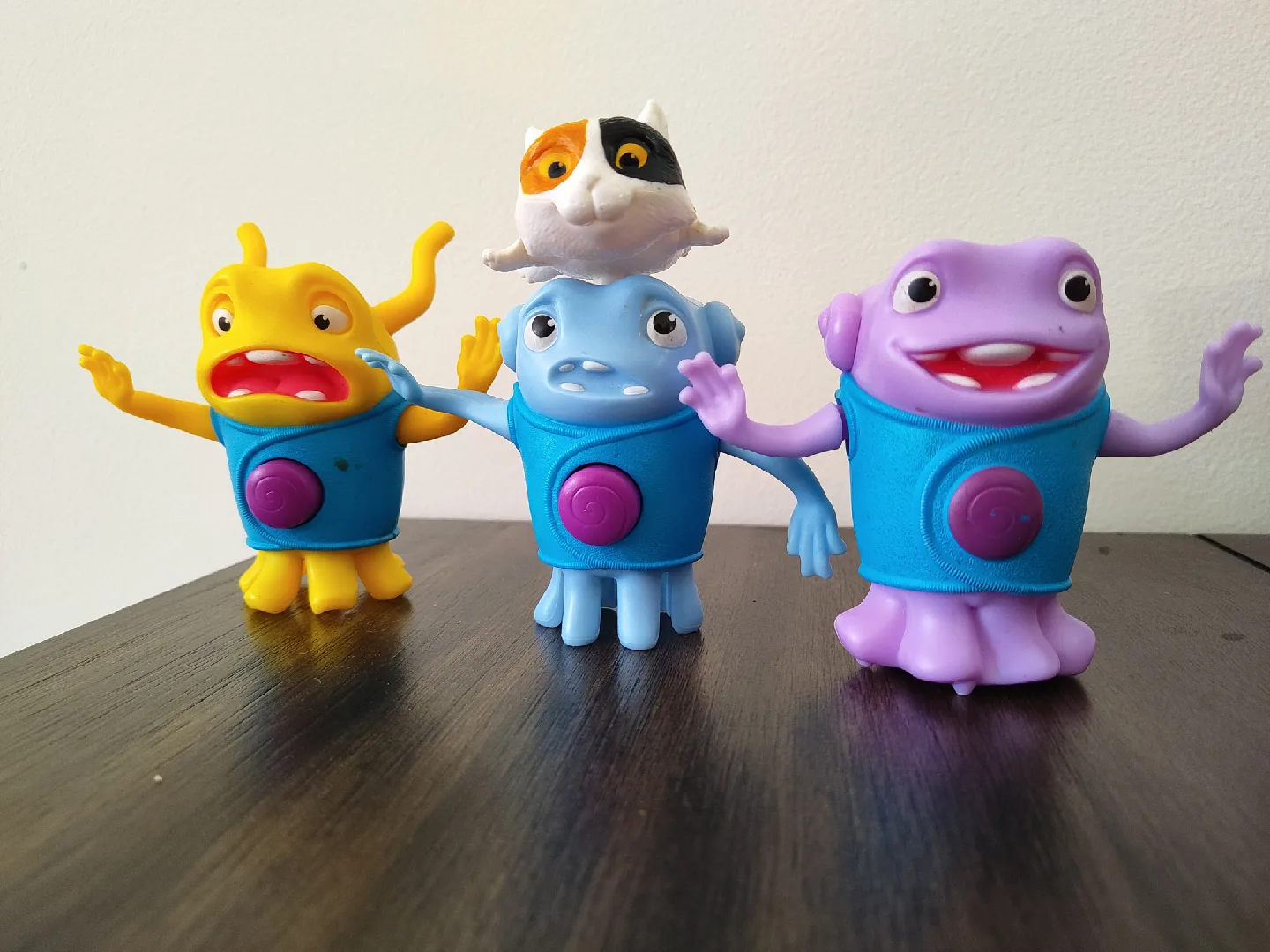 Free Home Movie Character Toys thumbnail