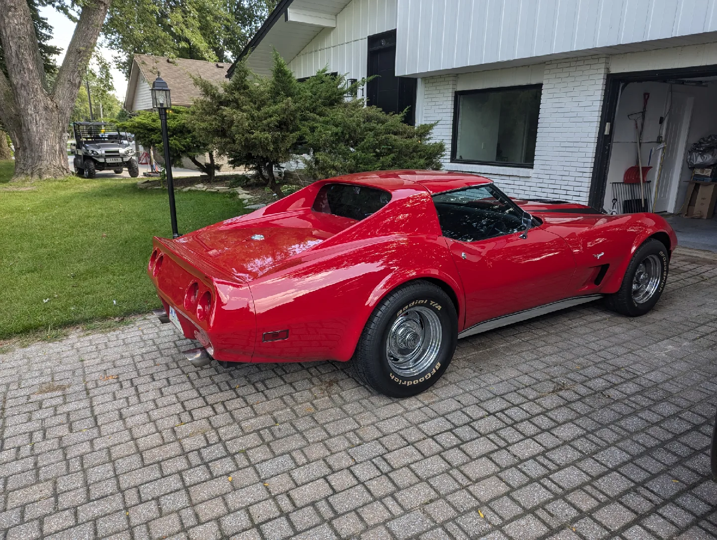 1977 Corvette with 383 Stroker Engine image indicator(4)