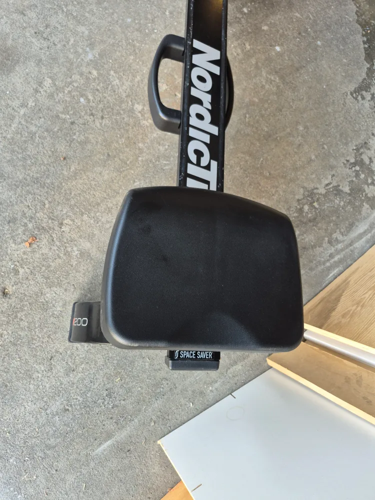 NordicTrack RW200 Rowing Machine image indicator(4)