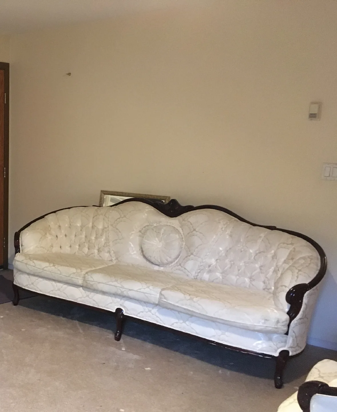 Antique Style Sofa 3-Piece Set **Read Description thumbnail