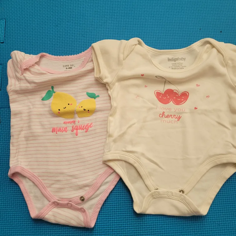 Bodysuits 6-12m image indicator(10)