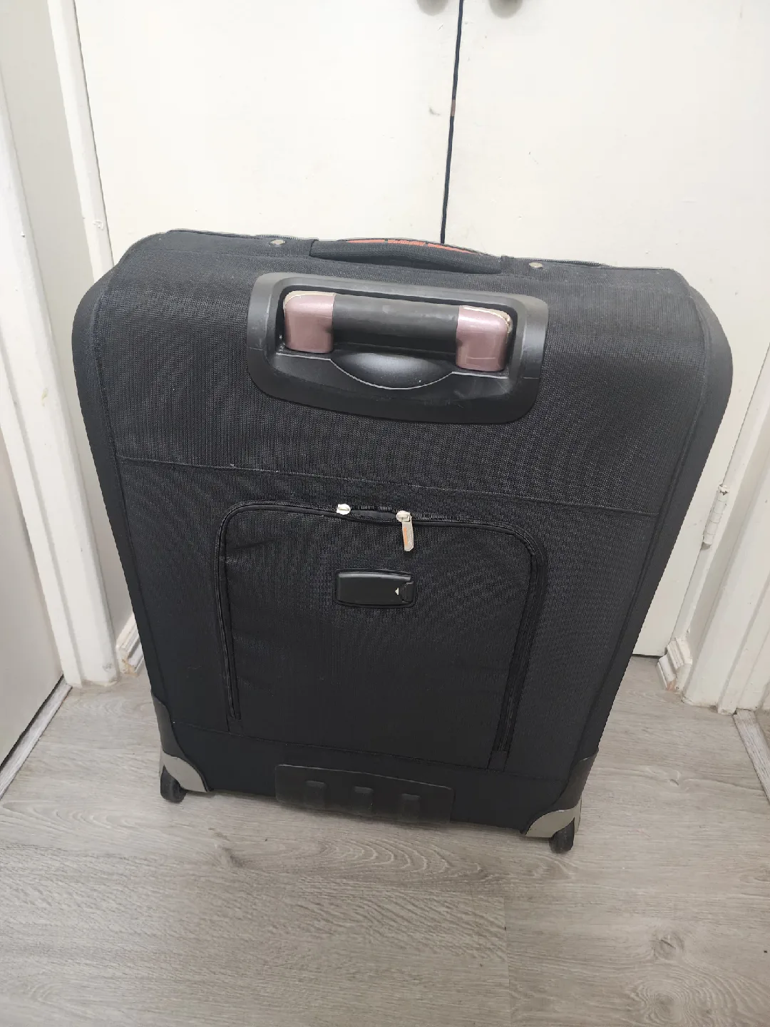 Dalundidu Black Rolling Suitcase image indicator(7)