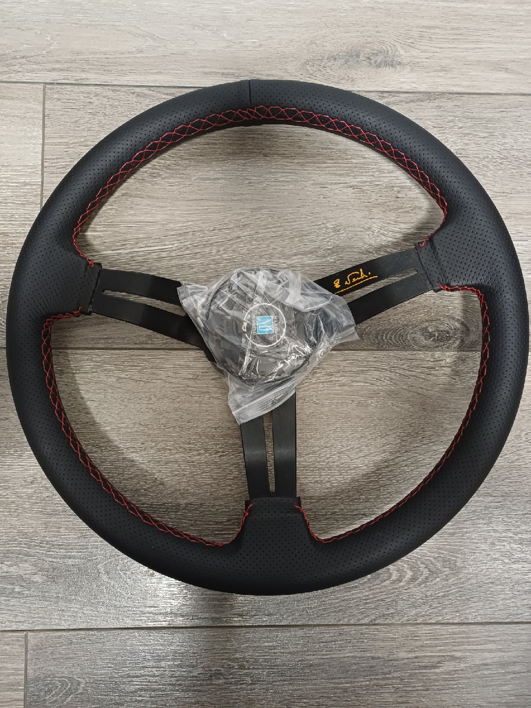 Nardi Torino Steering Wheel - Black Leather, Red Stitching