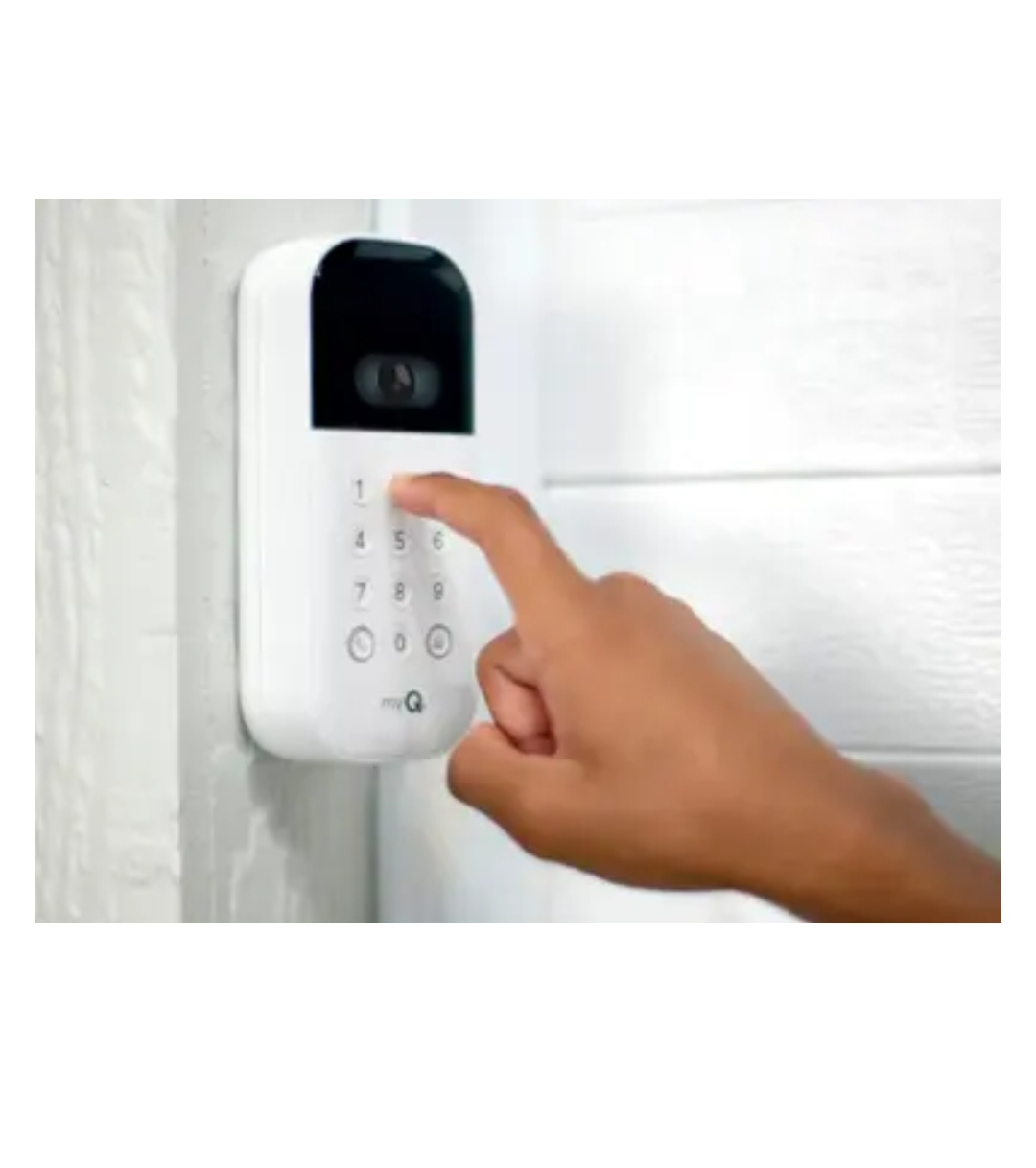 Chamberlain  MyQ Smart Garage Video Keypad – Battery Operated - photo 2