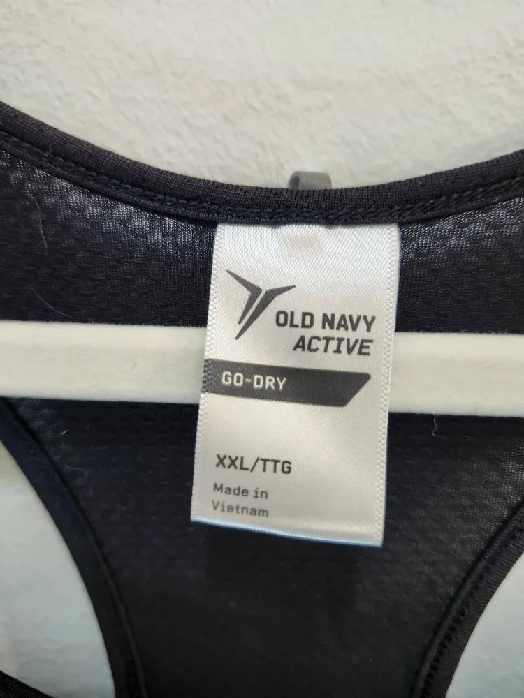 Old Navy Active Black Tank Top - XXL thumbnail