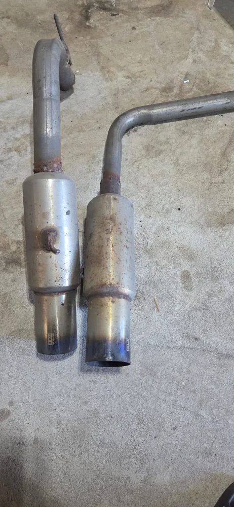 Used Car Parts - Headlights, Spoiler, Exhaust image indicator(2)