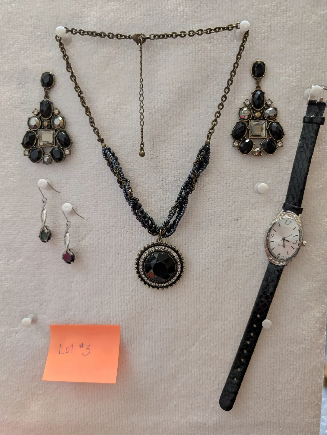 Black Jewellery Set - Necklace & Earrings plus extras thumbnail