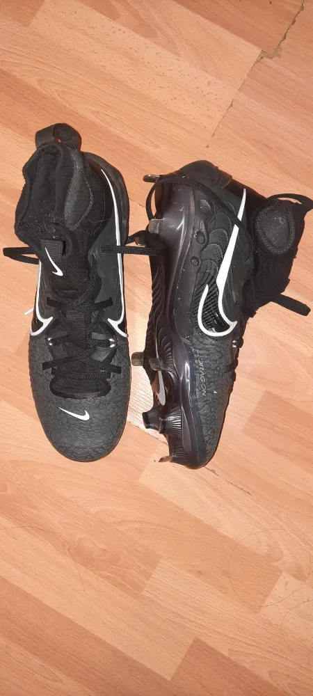 Nike Force Savage Elite 2 Football Cleats - Size 7 image indicator(2)