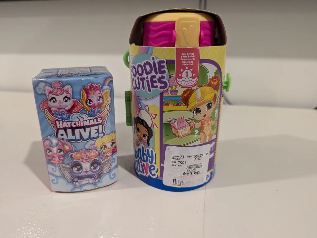 Hatchimals Alive! & Foodie Cuties Toys thumbnail