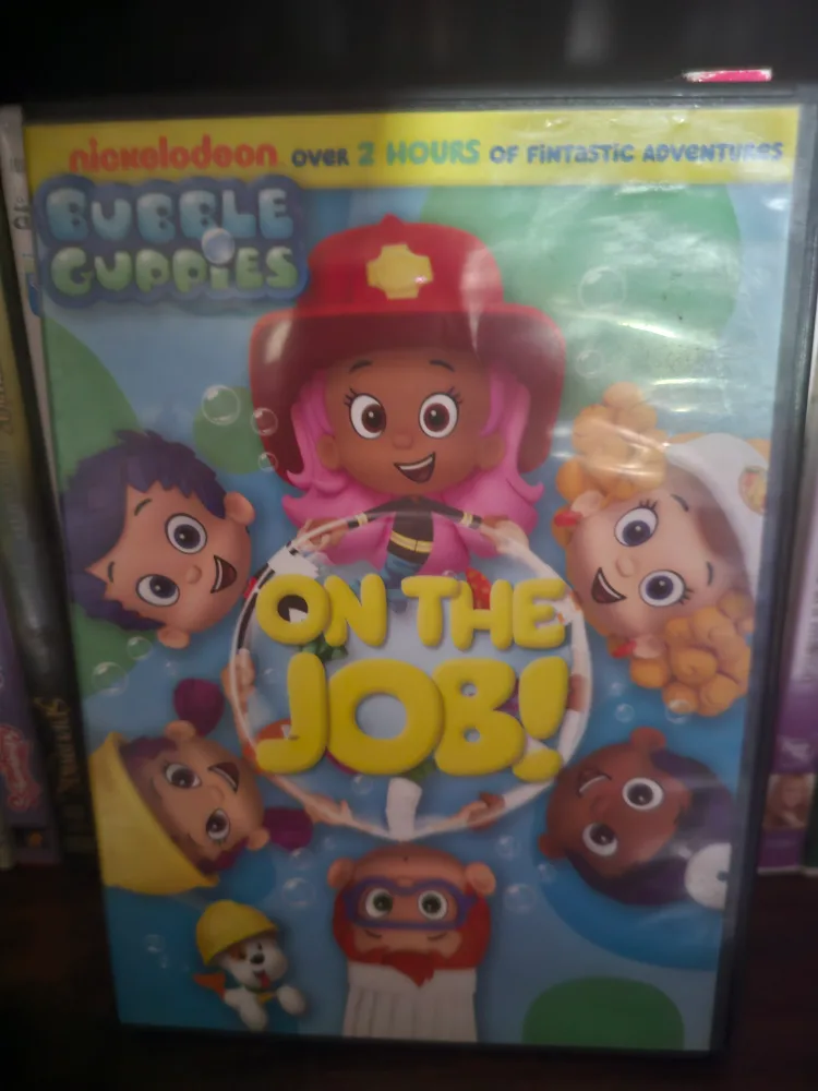 bubble guppies movie thumbnail