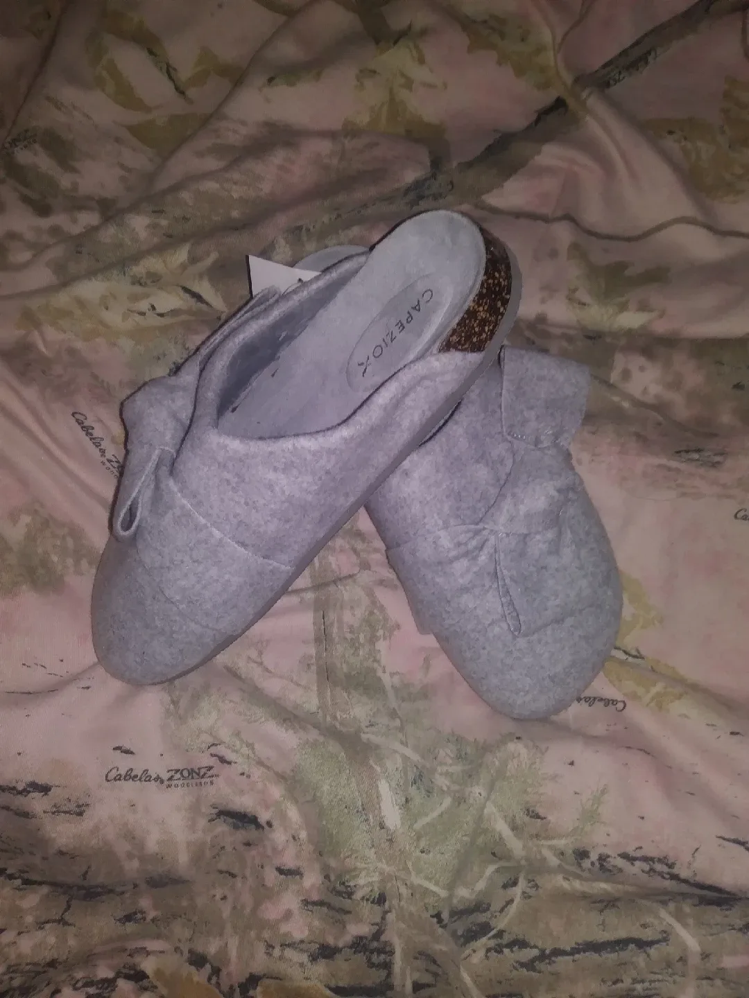 Capezio Gray Slippers - Size 7 indoor outdoor thumbnail