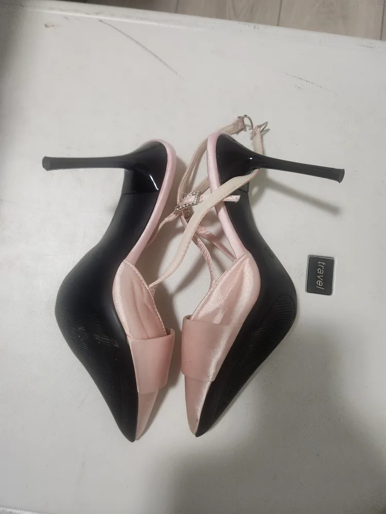 Pink Heels brand new image indicator(9)
