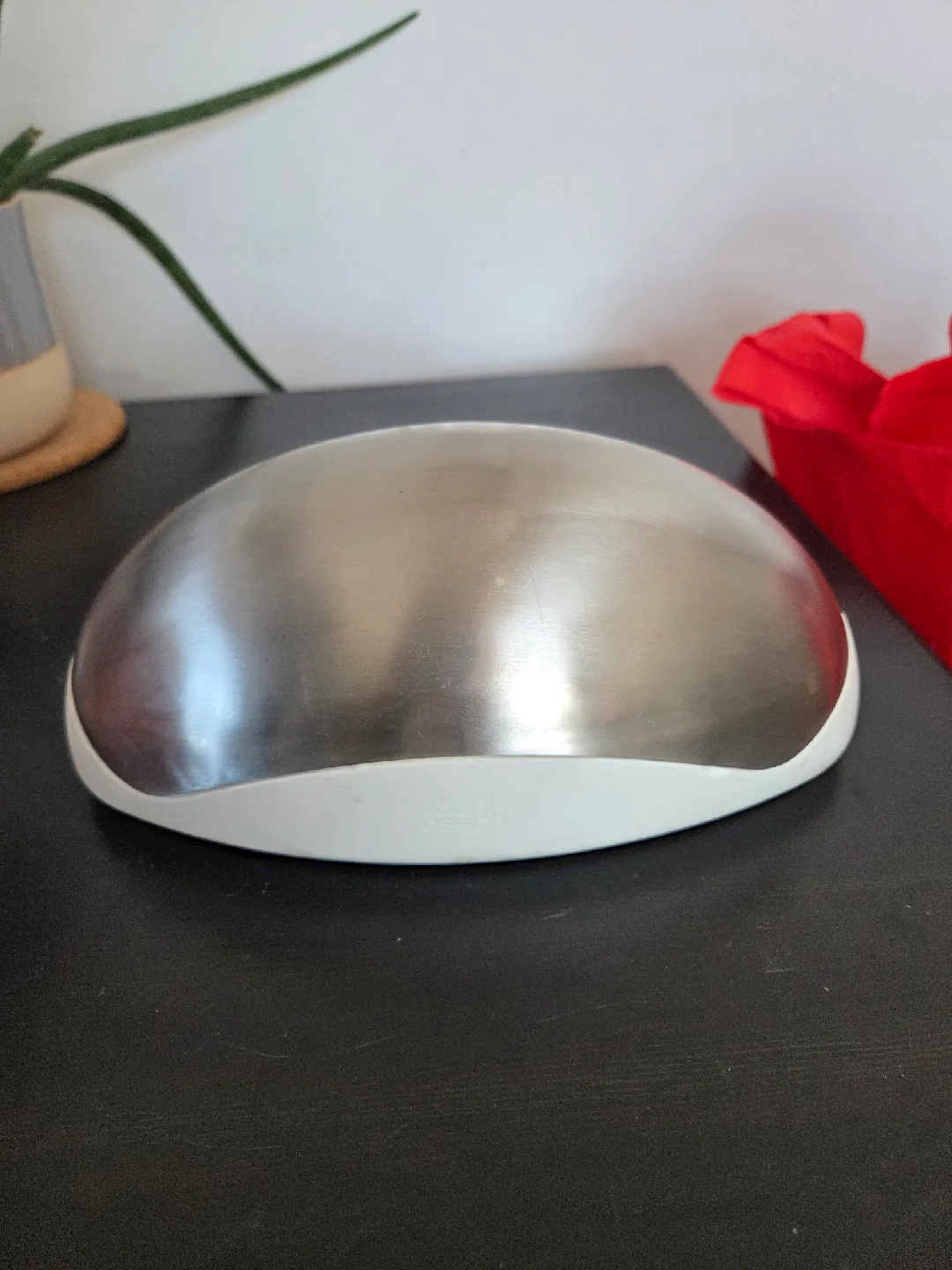 Joseph Joseph Scales with Bowl image indicator(2)