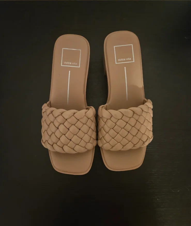 Dolce Vita Women's Noles Heeled Sandals image indicator(2)