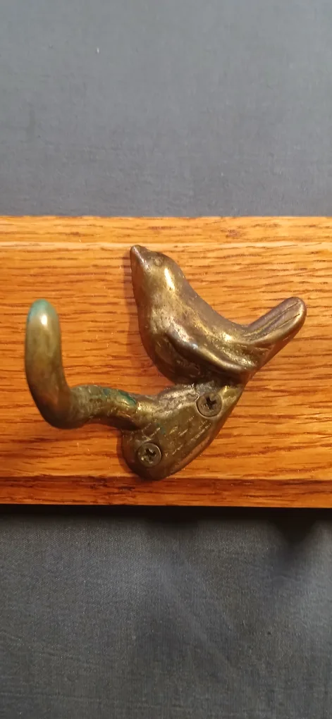 Wooden Coat Rack with Bird Hooks image indicator(2)