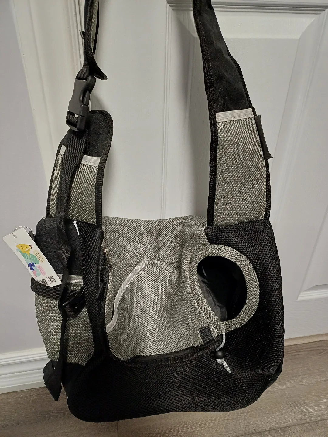 PAWABOO-Pet Carrier Sling Bag - Black & Grey image indicator(2)