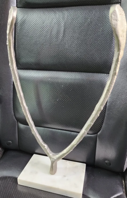 Silver Wishbone Sculpture on Marble Base image indicator(3)