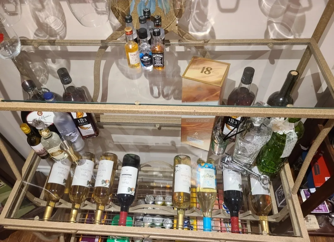 Gold Finish Metal & Glass Bar Stand image indicator(2)