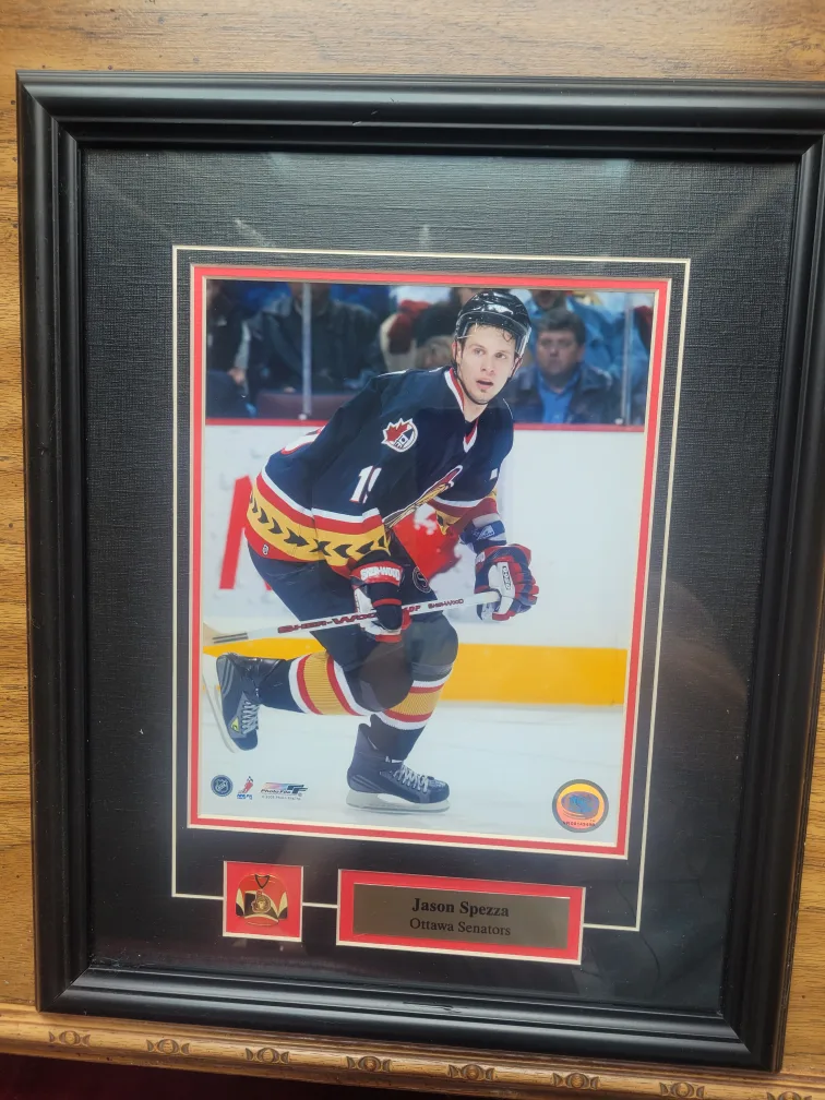 Framed Jason Spezza Ottawa Senators Photo thumbnail