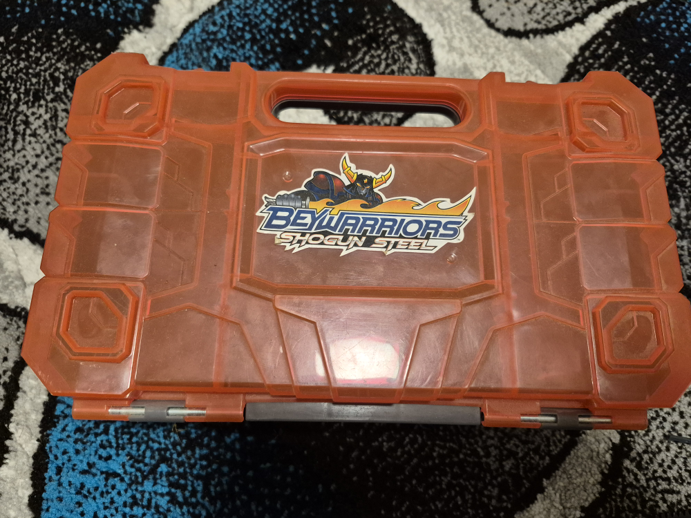 BeyWarriors Shogun Steel Case with Beyblades - photo 2