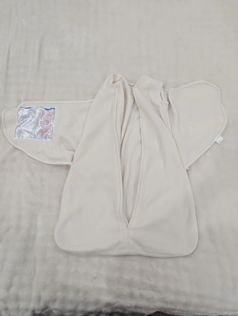 Halo Sleepsack Swaddle - Pink & White image indicator(2)
