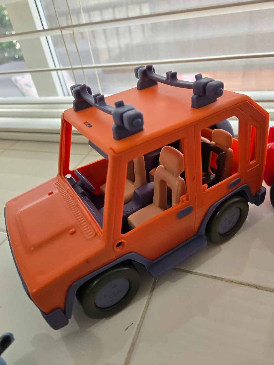 bluey toy lot image indicator(6)