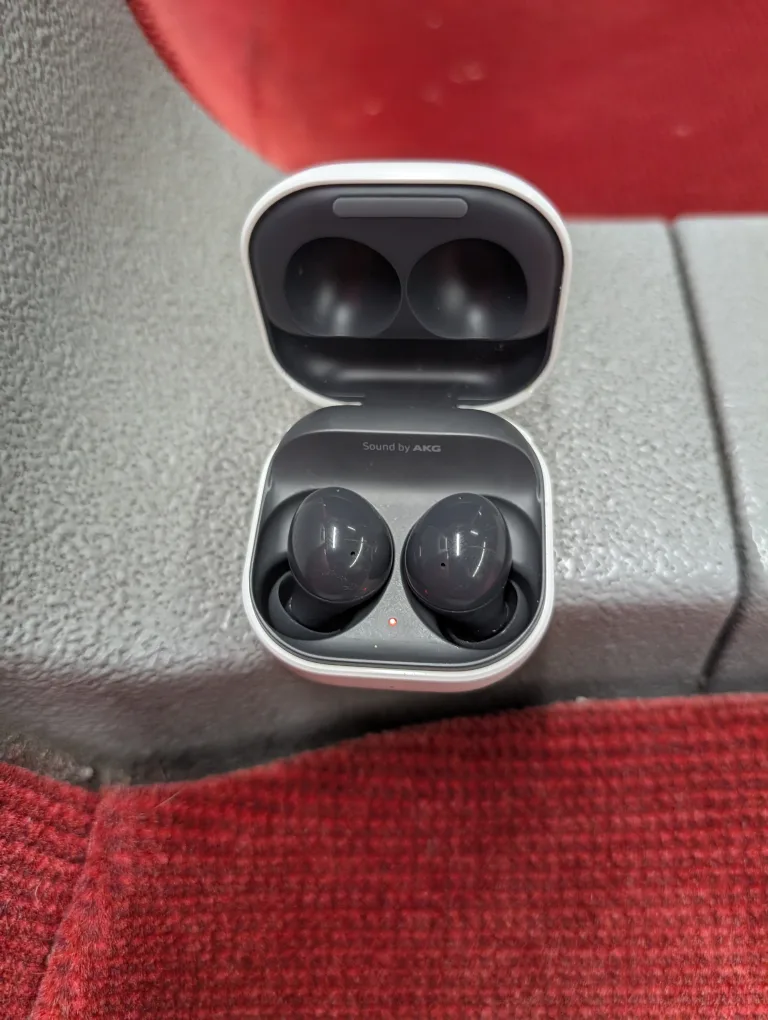 Samsung buds 2 image indicator(2)