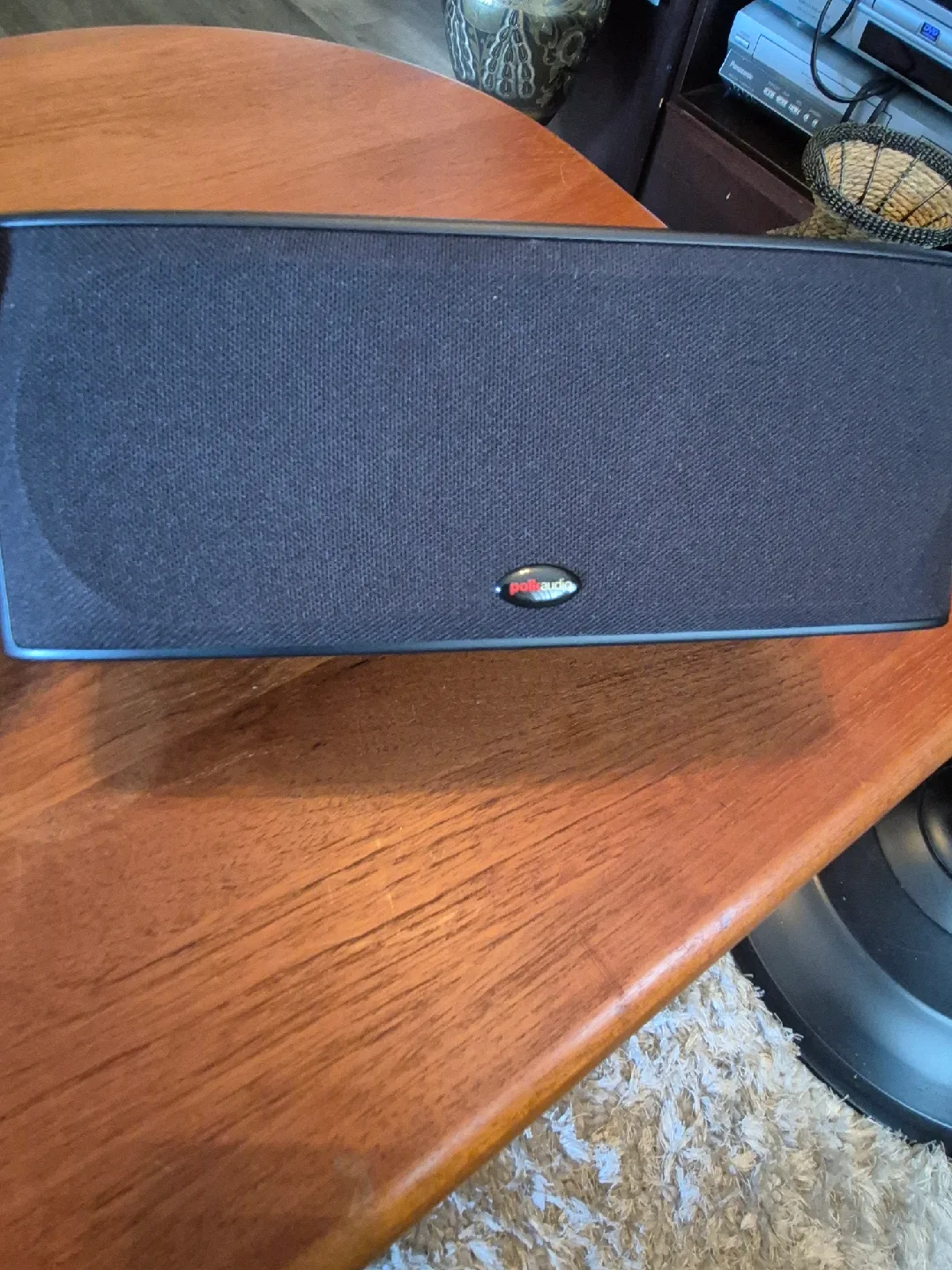 Polk Audio Center Channel Speaker thumbnail