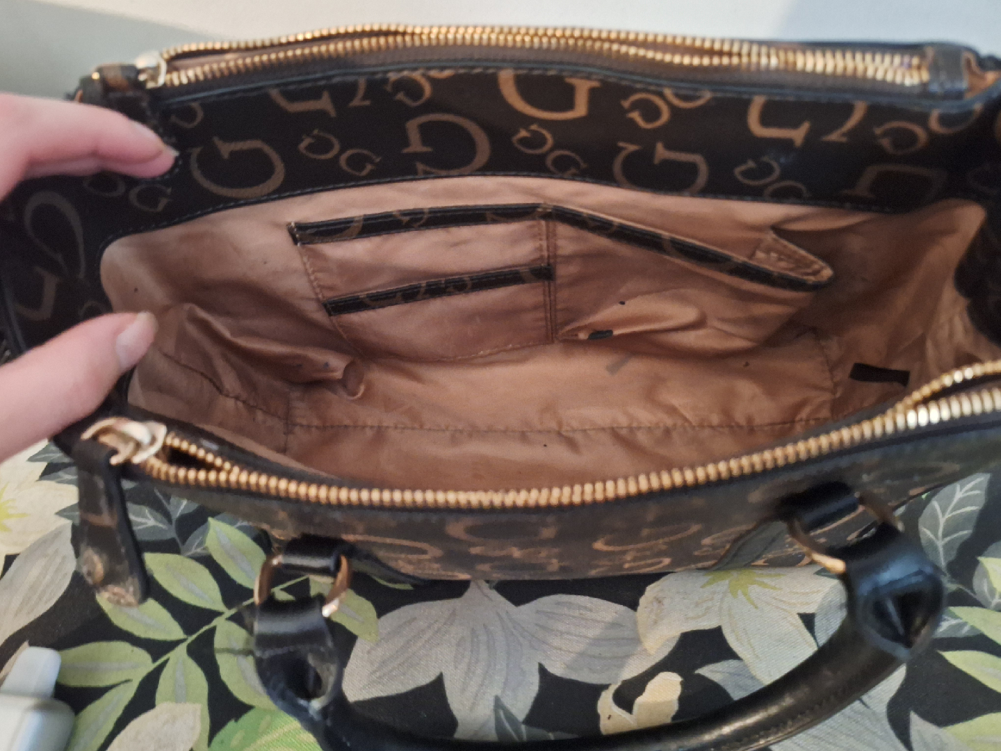 Guess Los Angeles Brown & Black Handbag - photo 5