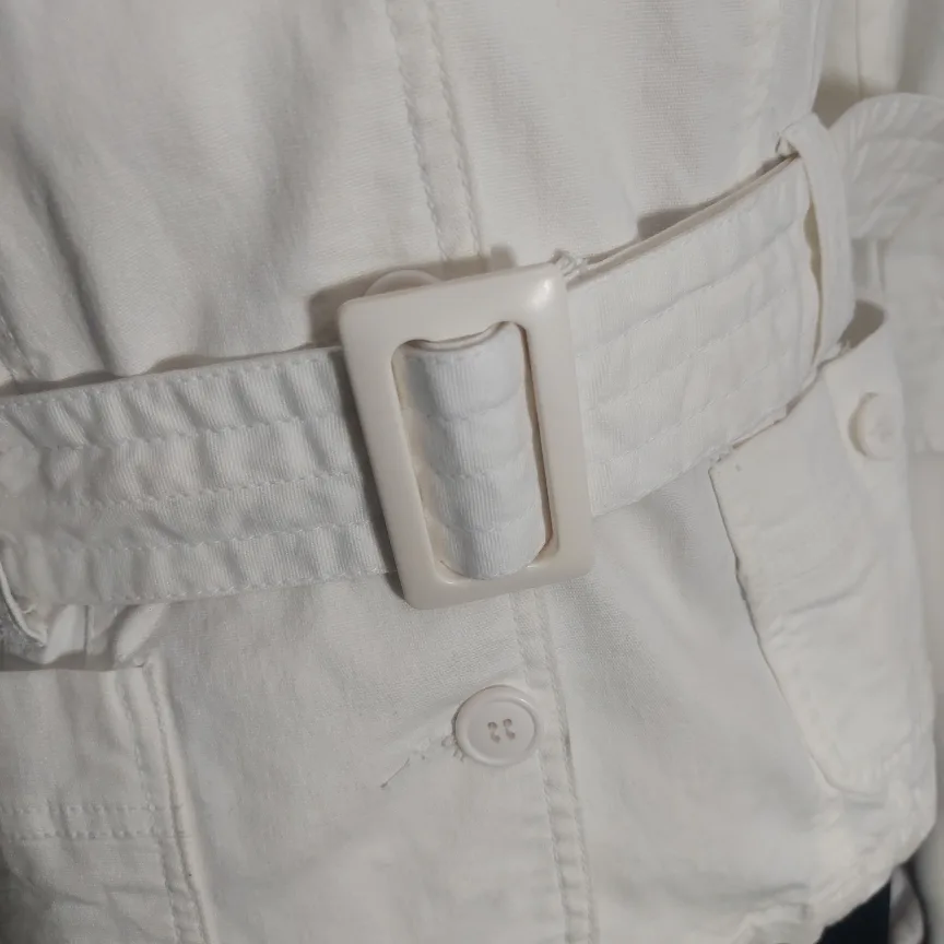 Casual Pure Comfort White Belted Jacket - M/M image indicator(5)