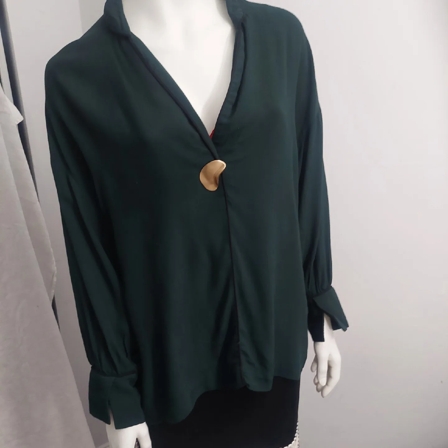 Green Long Sleeve Blouse medium  🥕 image indicator(10)