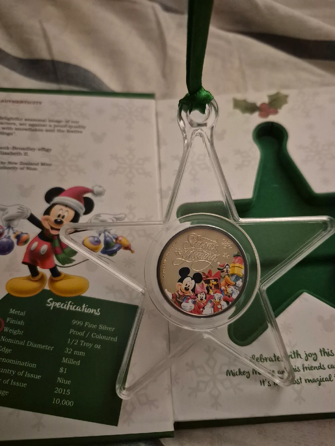 2015 pure silver Disney Christmas ornament/coin image indicator(2)